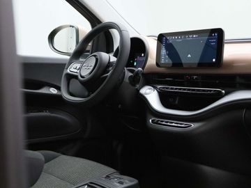 Car image 31