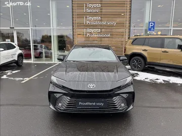 Car image 2