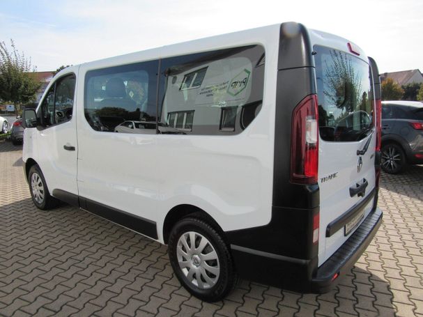 Renault Trafic 92 kW image number 8