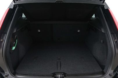 Car image 39