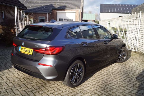 BMW 118i Sport Line 103 kW image number 42