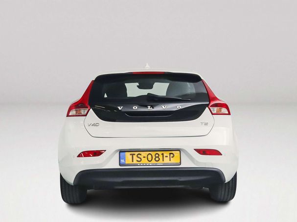 Volvo V40 T2 90 kW image number 10