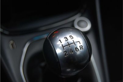 Car image 31