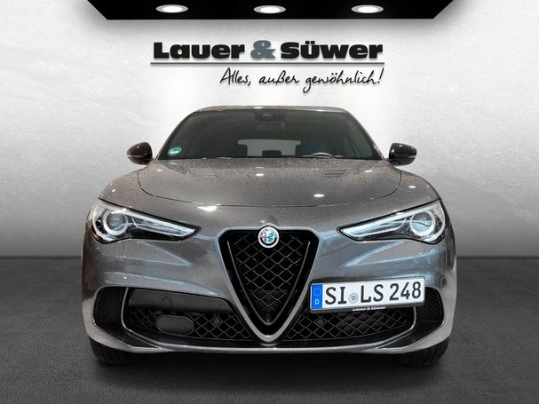 Alfa Romeo Stelvio V6 2.9 Bi-Turbo Quadrifoglio 375 kW image number 2