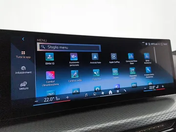 Car image 32