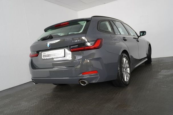 BMW 318i Touring 115 kW image number 6