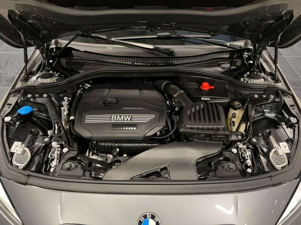 BMW 118i Sport Line 100 kW image number 30