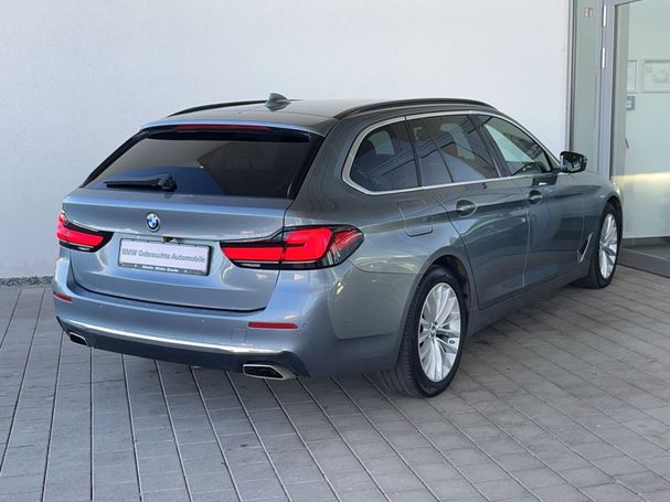 BMW 530d Touring Luxury Line xDrive 210 kW image number 3