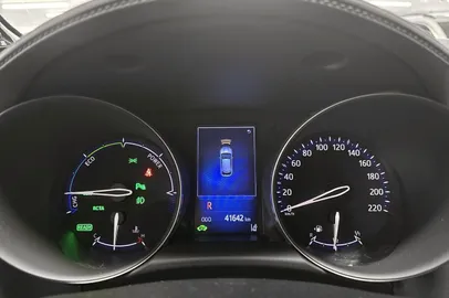 Car image 21