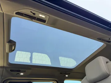 Car image 41