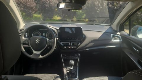 Car image 21