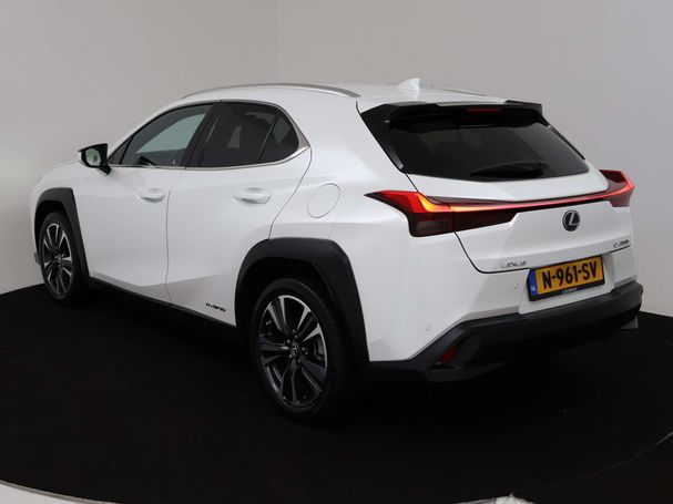 Lexus UX 250h 135 kW image number 17