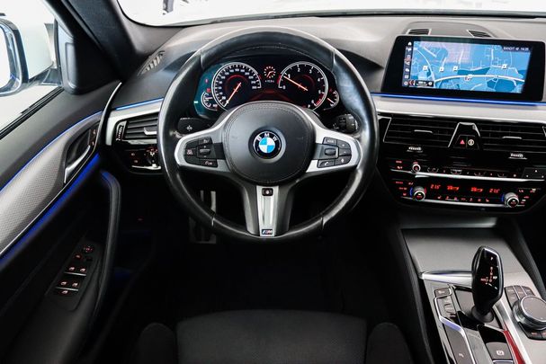 BMW 520d Touring xDrive 140 kW image number 9