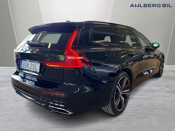 Volvo V60 T6 Recharge AWD 261 kW image number 3