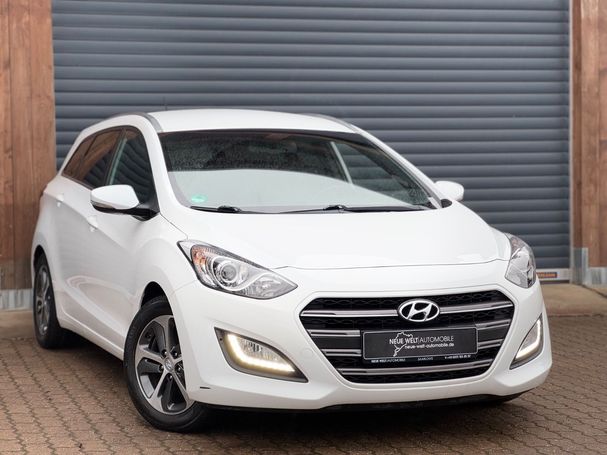 Hyundai i30 Blue 74 kW image number 6