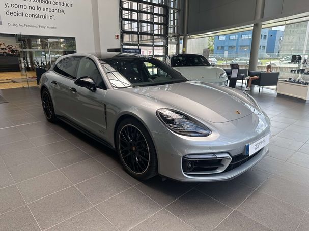 Porsche Panamera GTS Sport Turismo 353 kW image number 9