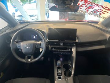 Car image 11