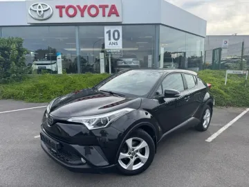 Car image 19