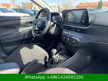 Car image 22