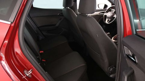 Car image 37