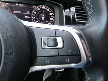 Car image 36