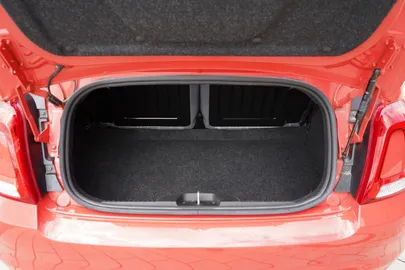 Car image 25