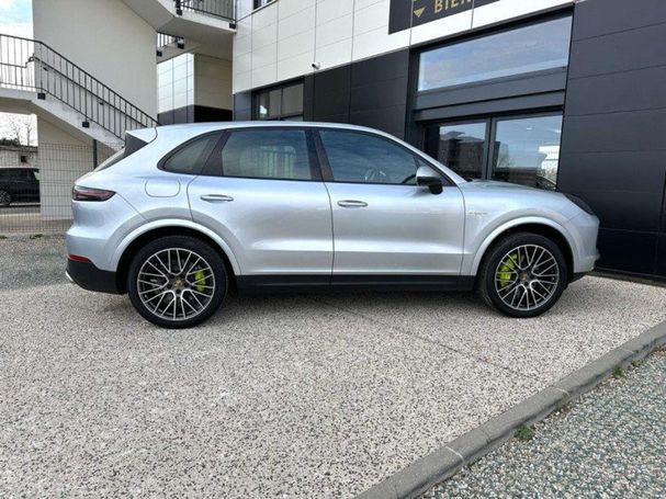 Porsche Cayenne E-Hybrid 251 kW image number 3