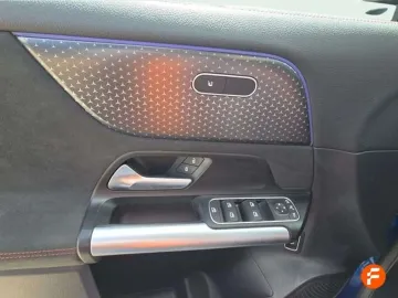 Car image 31
