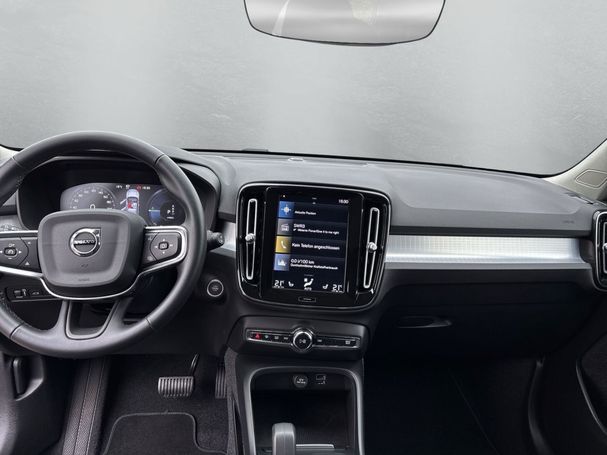 Volvo XC40 Recharge Plug-in Inscription Expression 155 kW image number 7