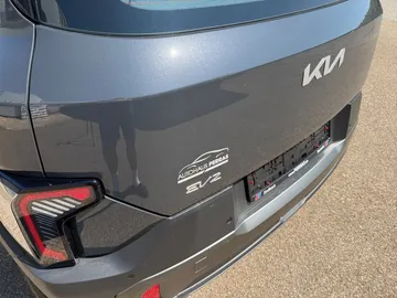 Car image 31