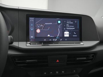 Car image 26