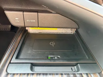 Car image 31