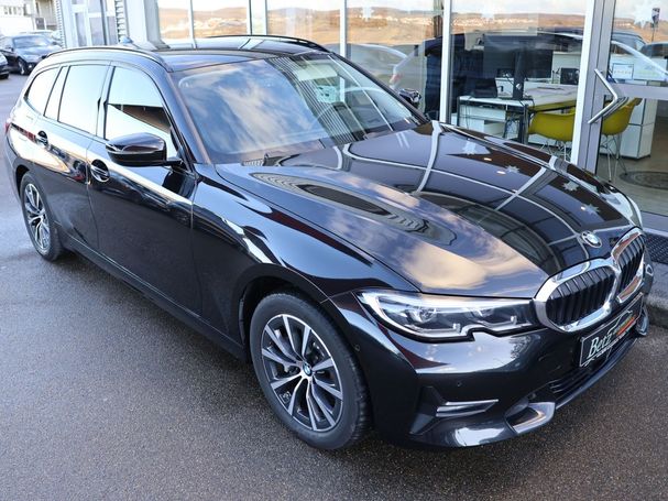 BMW 330e Touring xDrive Sport Line 185 kW image number 1