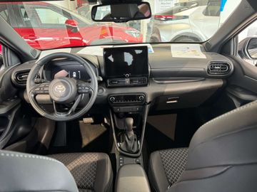 Car image 8