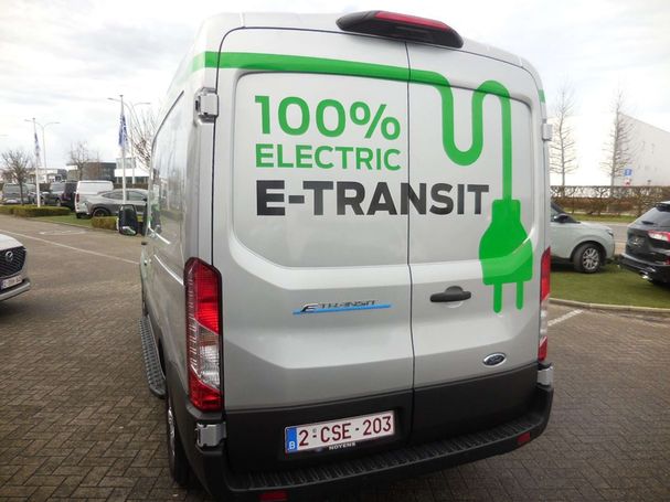 Ford E-Transit Trend 198 kW image number 4