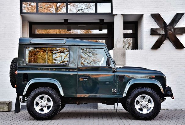 Land Rover Defender 90 2.2 TD 90 kW image number 1