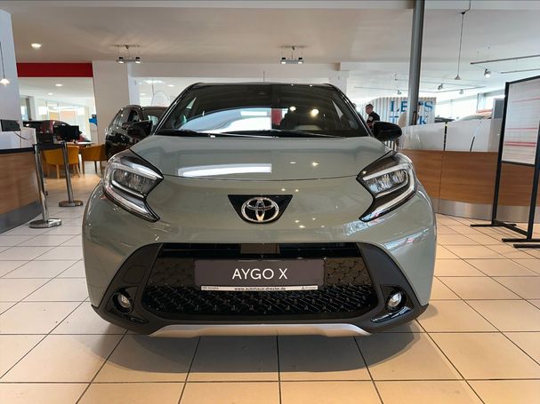 Toyota Aygo X 53 kW image number 6