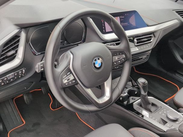 BMW 118d Sport Line 110 kW image number 8