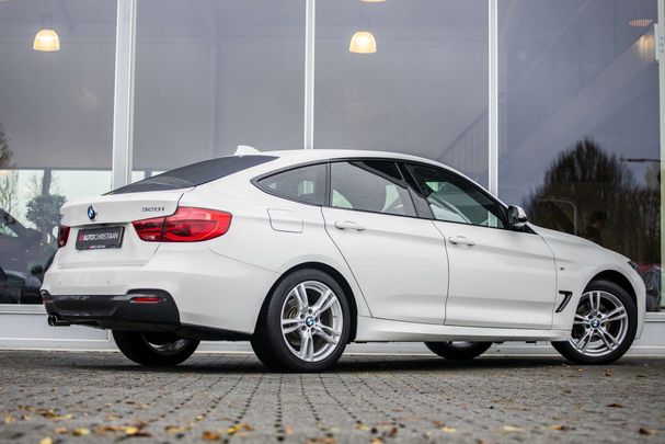 BMW 320i Gran Turismo 135 kW image number 3