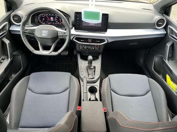 Car image 11