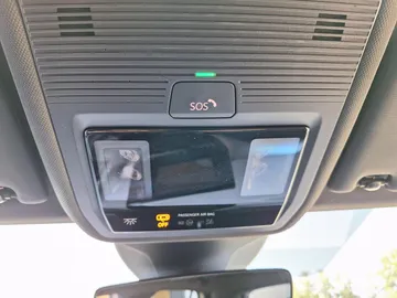 Car image 38
