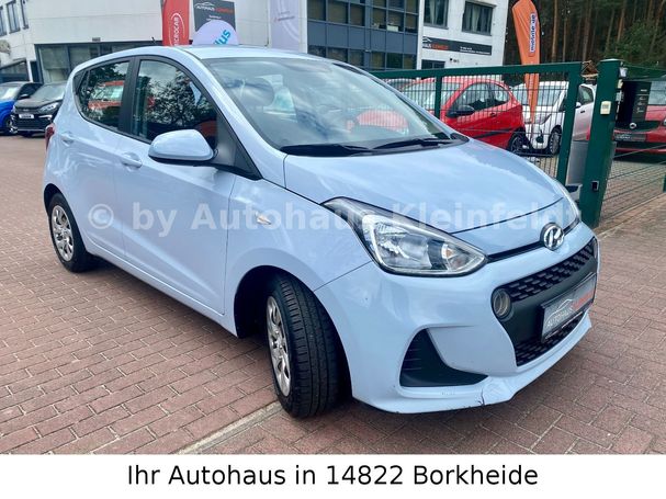 Hyundai i10 blue Trend 49 kW image number 3