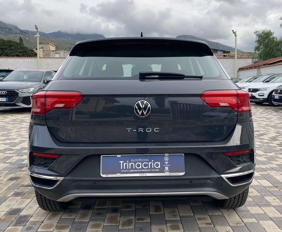 Volkswagen T-Roc 2.0 TDI 110 kW image number 5