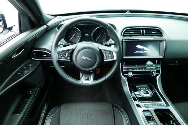 Jaguar XE 147 kW image number 14