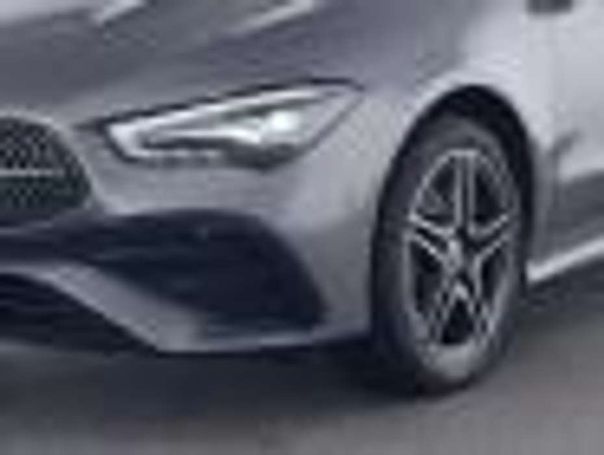 Mercedes-Benz CLA 250 Shooting Brake e 160 kW image number 3