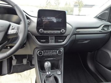 Car image 26