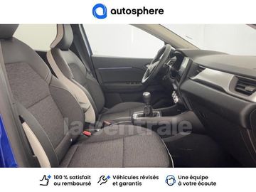 Car image 17