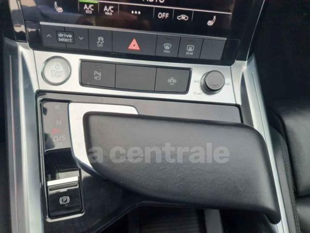 Audi e-tron 50 quattro 230 kW image number 22