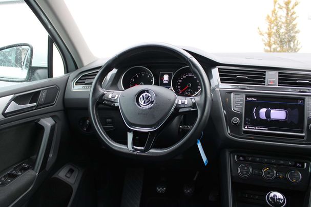 Volkswagen Tiguan TSI Comfortline 92 kW image number 4