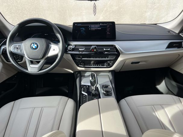 BMW 530 e 215 kW image number 5